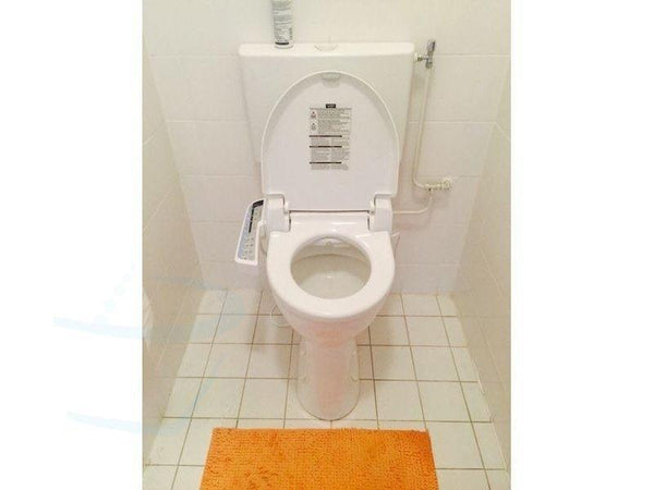 Blooming bidet installatie thuis