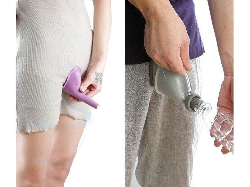 Plastuitje staand plassen vrouw. Peebuddy