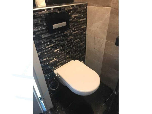 douche-wc-bril BIDET-TOILET Douche WC bril japans toilet axent FB105 geïnstalleerd